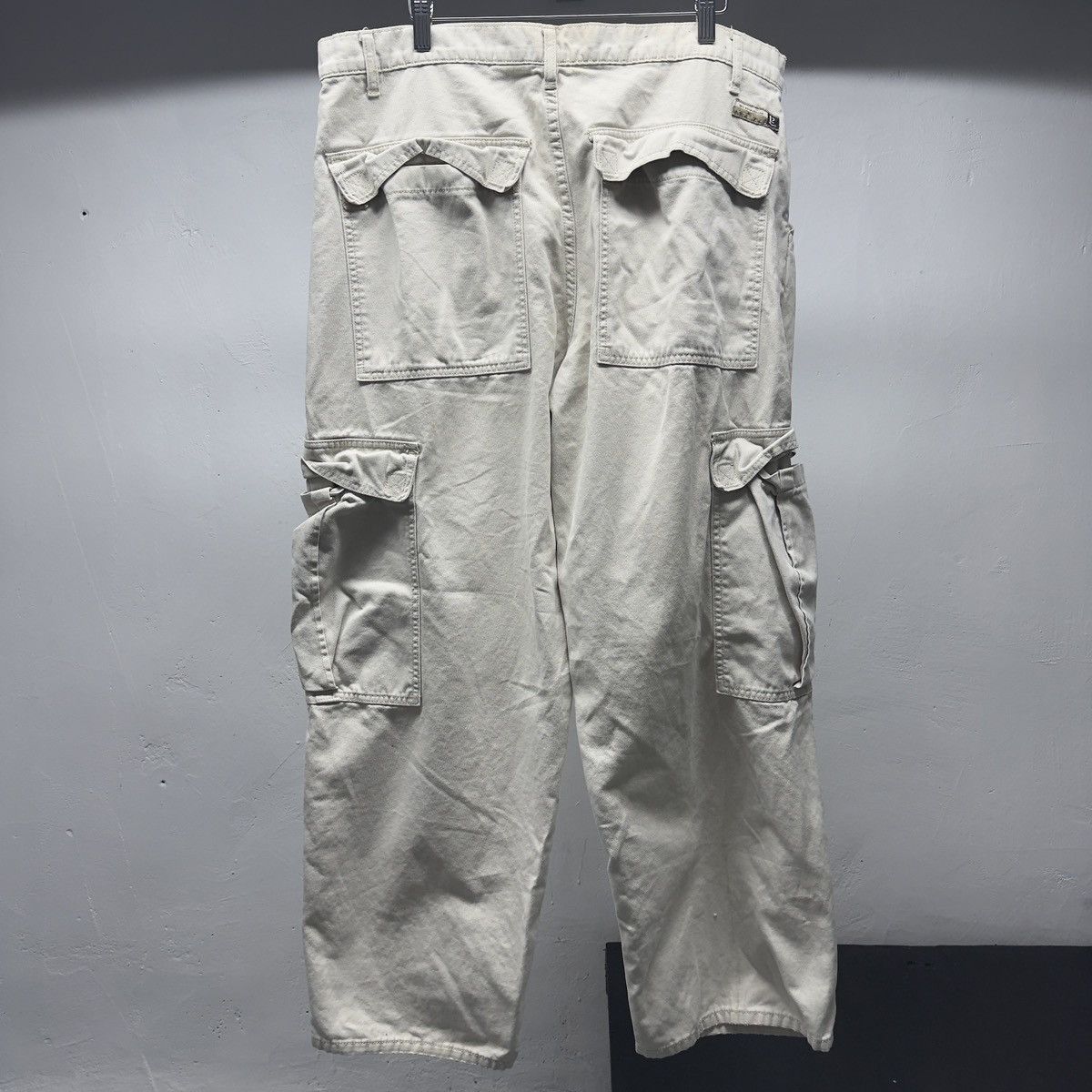 Levi's Thrashed Levi's L2 Baggy Wide Cargo Pants ERD Grunge Jnco Size US 38 / EU 54 - 2 Thumbnail