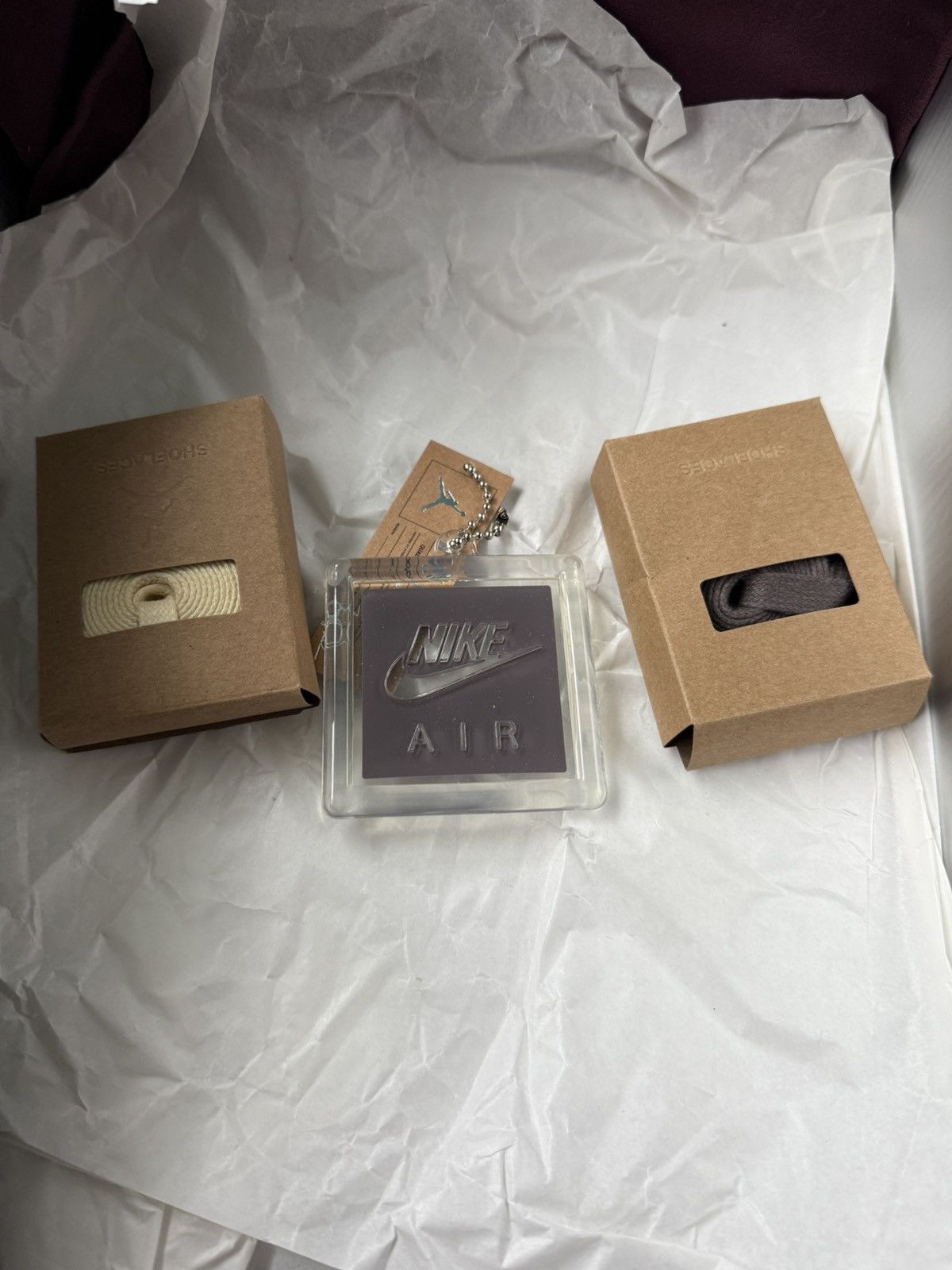 A Ma Maniere × Jordan Brand Jordan 3 a ma maniere Size US 9 / EU 42 - 9 Thumbnail