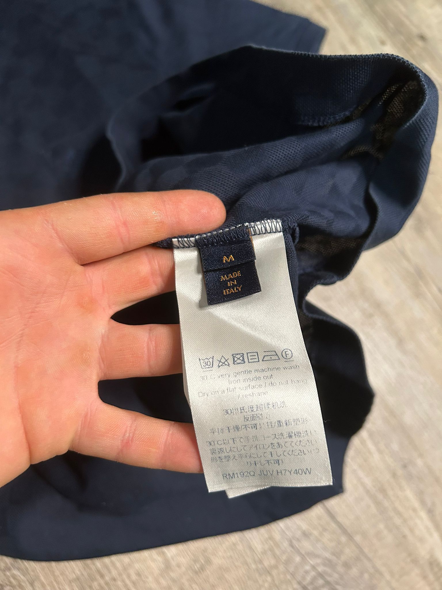 Louis Vuitton Louis Vuitton Damier Polo Blue size M Size US M / EU 48-50 / 2 - 5 Thumbnail