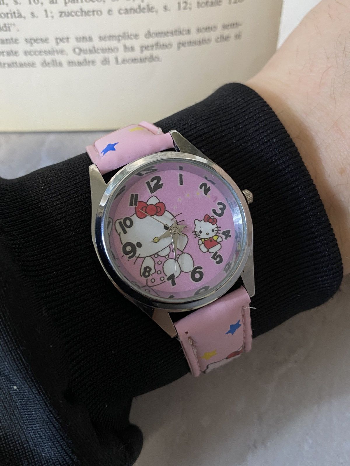 Japanese Brand Vintage Sanrio Hello Kitty Pink Leather Watch Y2K Kawaii Size ONE SIZE - 6 Thumbnail