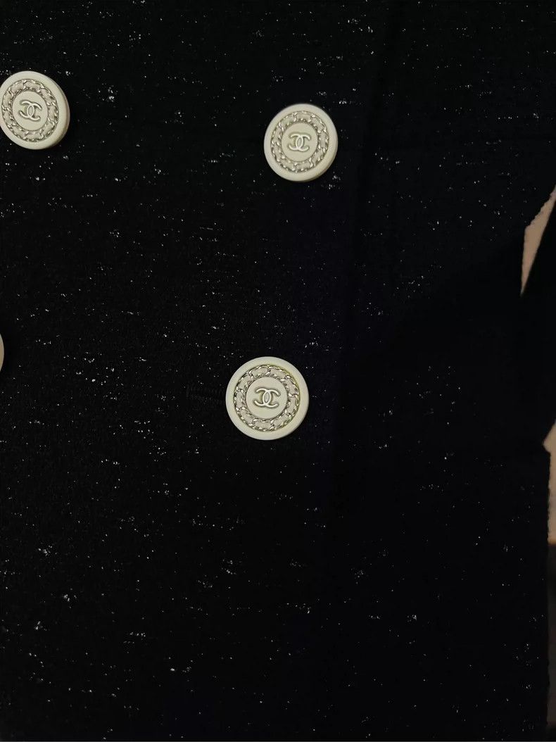 Chanel Chanel Cruise series black glitter double-breasted suit jac Size XXS / US 00 / IT 34 - 2 Thumbnail