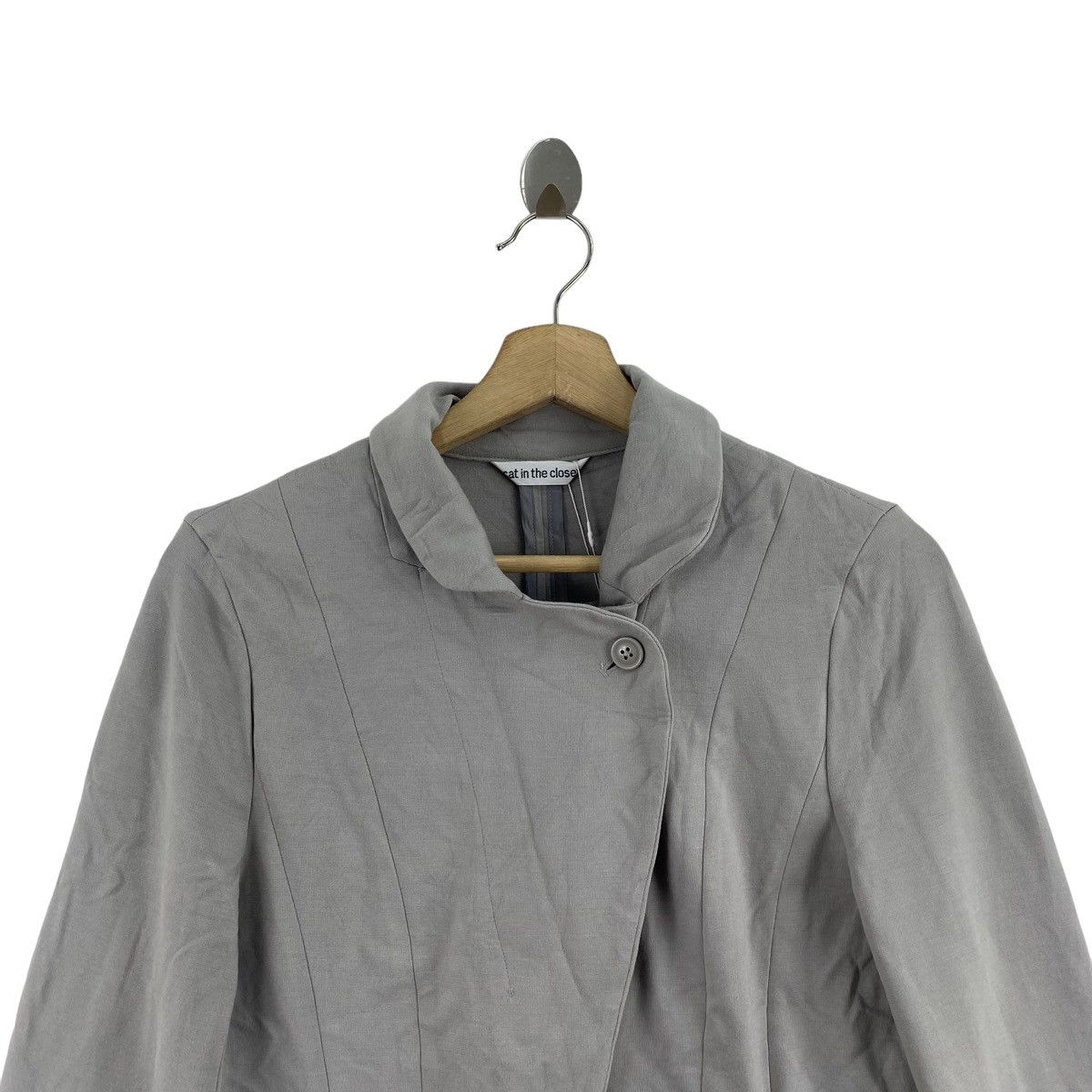 Japanese Brand EAT In The CLOSET Japanese Brand Plain Grey Coat Size S / US 4 / IT 40 - 2 Thumbnail