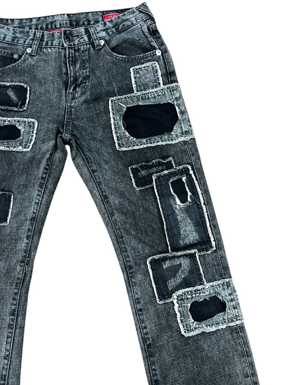 Japanese Brand Japanese Brand Avail Patches Distress Jeans Size US 30 / EU 46 - 6 Thumbnail