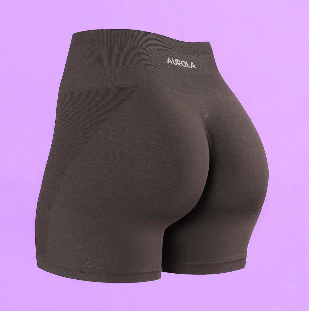 Other AUROLA Brown Workout Shorts Women XS Seamless Scrunch Shorts Size 24" / US 00 / IT 34 - 1 Thumbnail