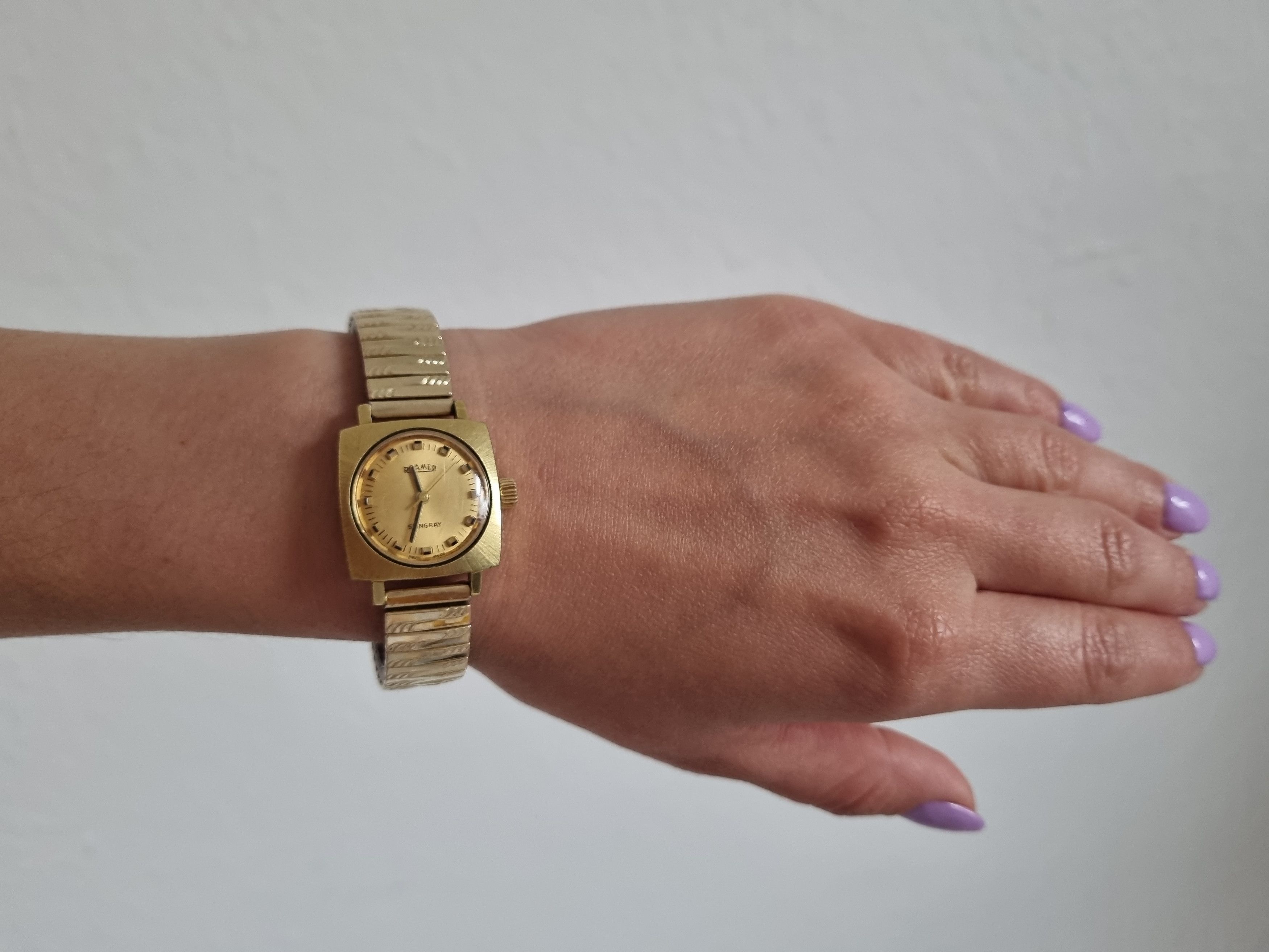 ROAMER × Vintage Roamer STINGRAY Waterproof HAND-WINDING Vintage Watch Size ONE SIZE - 2 Thumbnail