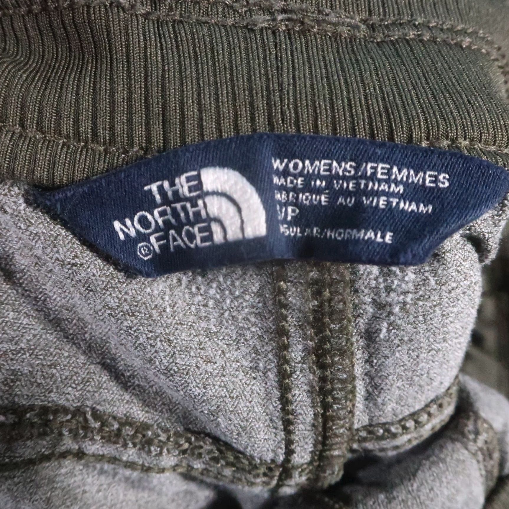 The North Face The North Face Running Shorts Womens S Performance Stretch Hiking 4 in Inseam Size 28" / US 6 / IT 42 - 3 Thumbnail