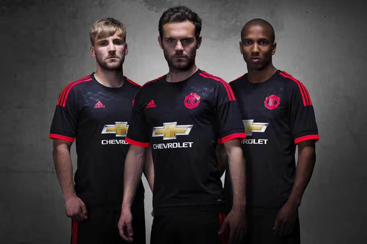 Adidas 2015 2016 Manchester United Adidas Third Kit Soccer Jersey Size US XXL / EU 58 / 5 - 2 Thumbnail