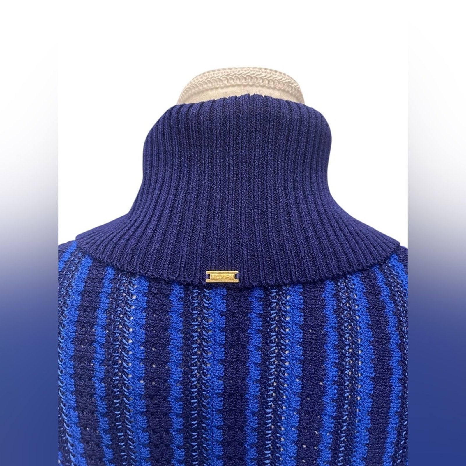 St. John St. John Navy and Royal Blue Cowl Neck Sweater Size:S Size S / US 4 / IT 40 - 5 Thumbnail