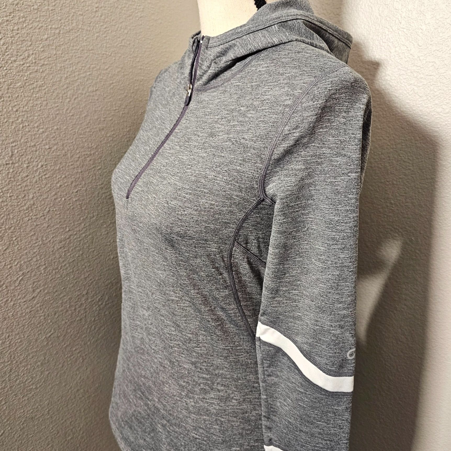 Gap Gap Fit Women's Hoodie 1/2 Zip Sweatshirt Charcoal Grey S Heather Thumbhole Activewear Zip Full Zip|Gray Womens Hoodies Size S / US 4 / IT 40 - 3 Thumbnail