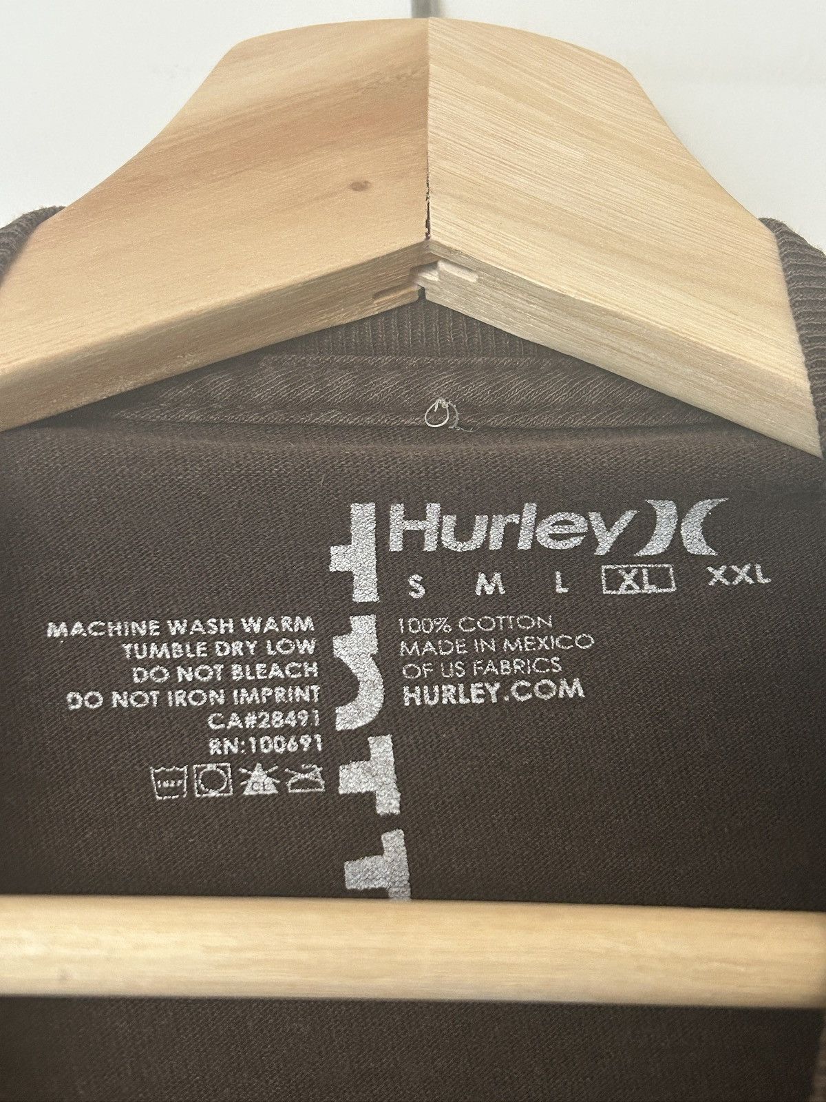 Hurley Y2K Hurley international longsleeve Size US XL / EU 56 / 4 - 3 Thumbnail