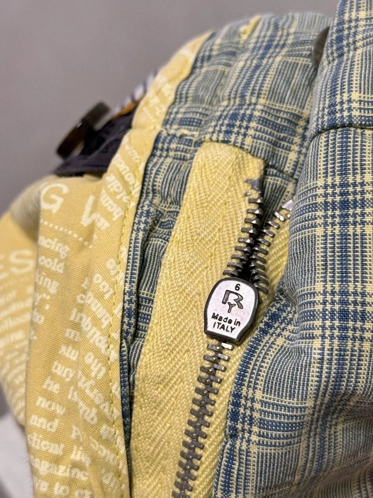 John Galliano John Galliano Vintage Cargo Shorts Multi Pocket Size US 34 / EU 50 - 13 Thumbnail
