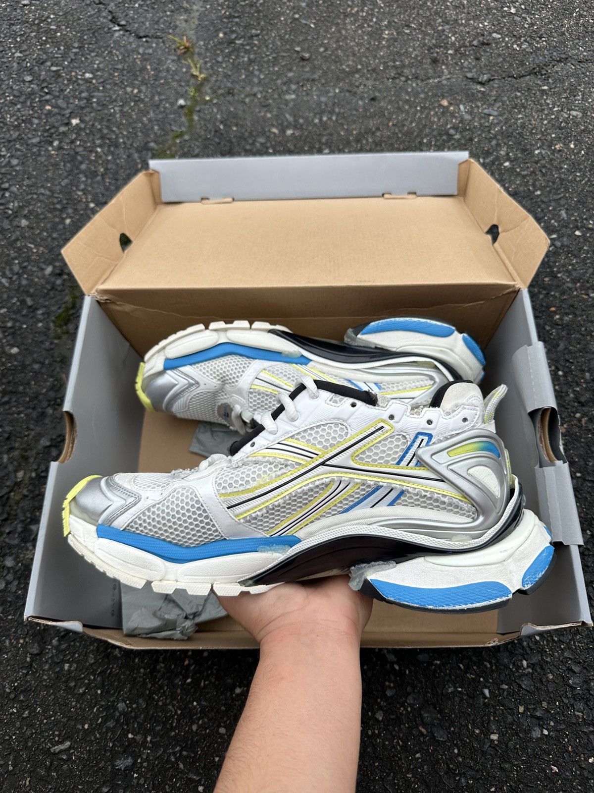 Balenciaga Balenciaga Runner Grey/Blue Size US 12 / EU 45 - 3 Thumbnail