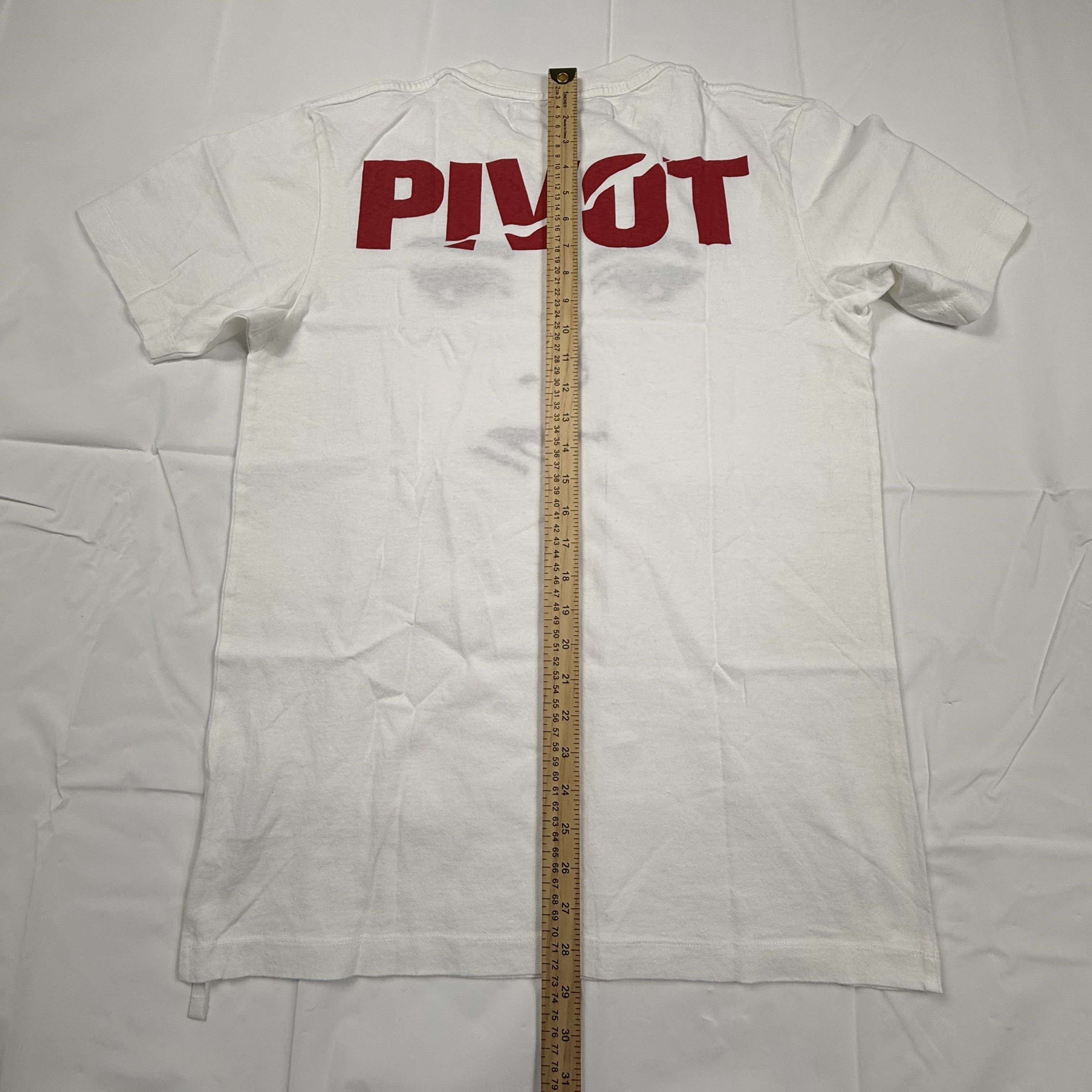 Off-White Off-White Virgil Abloh Pivot Embroidered Face White T-Shirt Size US M / EU 48-50 / 2 - 9 Thumbnail