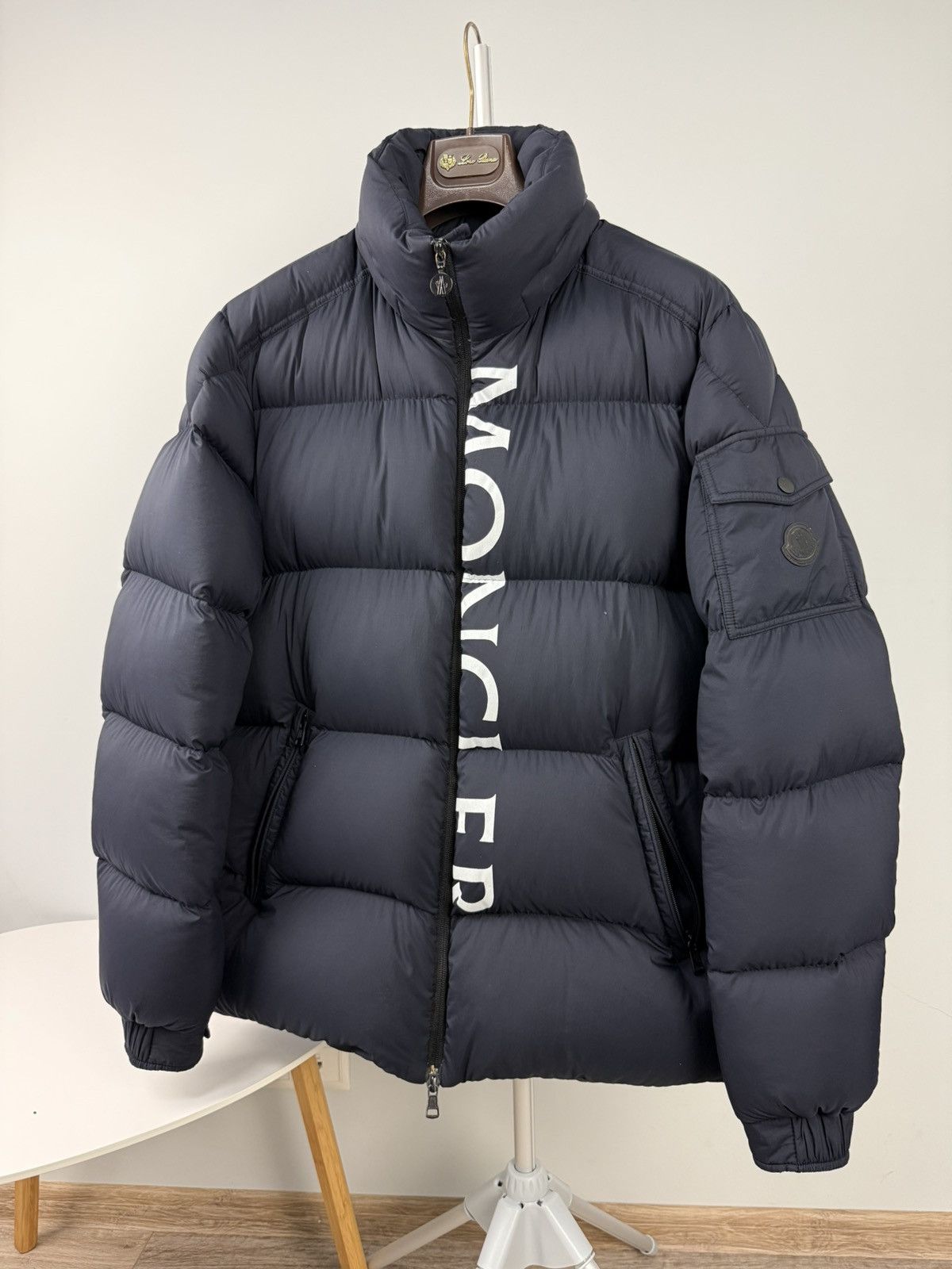 Moncler Moncler Puffer Jacket Nylon Maures Large Logo print moncler Size US L / EU 52-54 / 3 - 3 Thumbnail