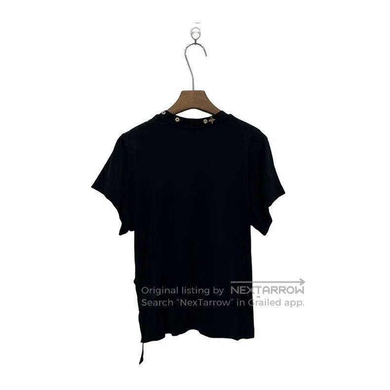 Louis Vuitton Louis Vuitton Black neckline gold presbyopic short sleeve Size US M / EU 48-50 / 2 - 2 Thumbnail