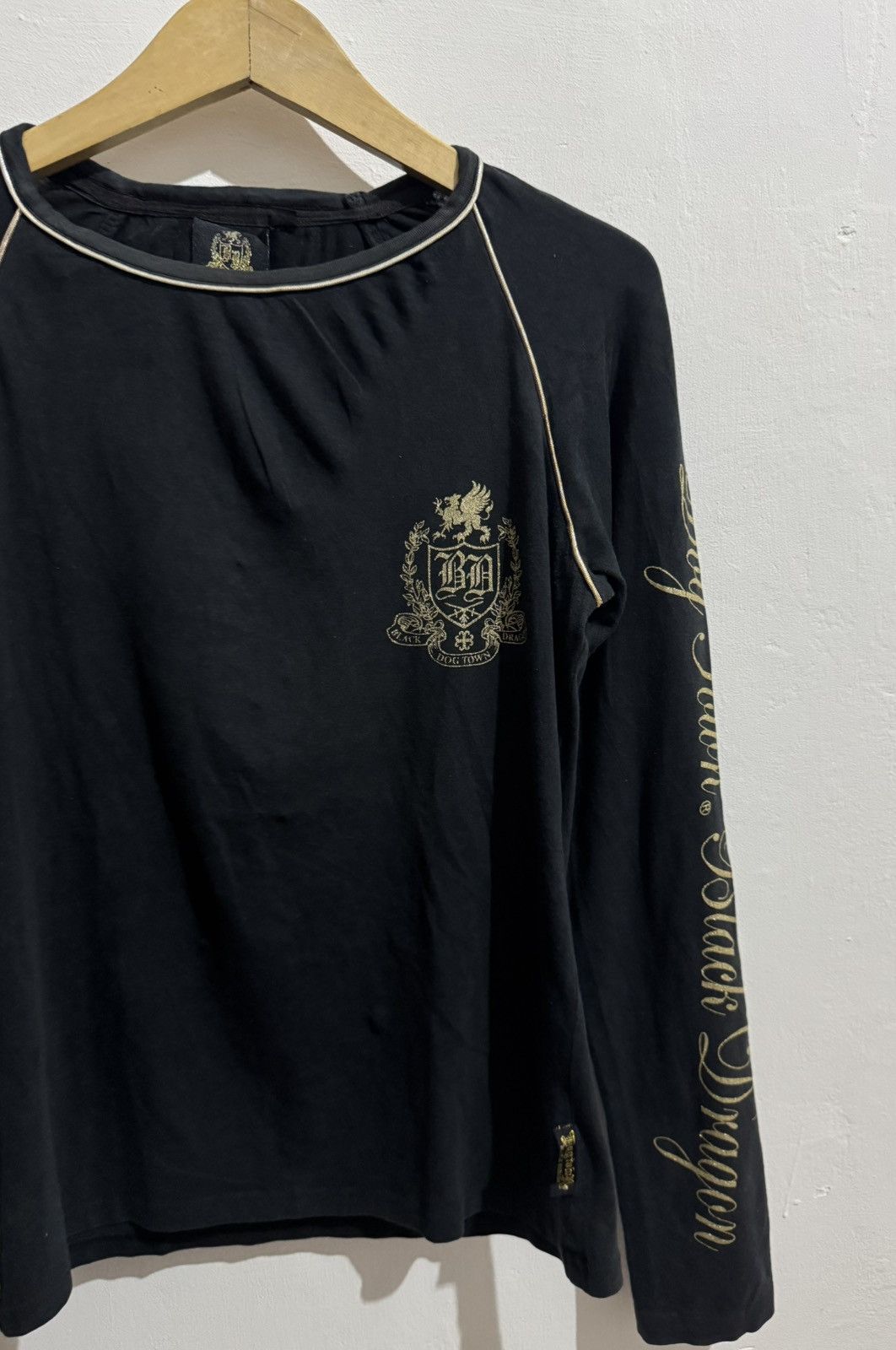 Dogtown DOGTOWN BLACK DRAGON POEM GRUNGE LONGSLEEVE Size US M / EU 48-50 / 2 - 11 Thumbnail