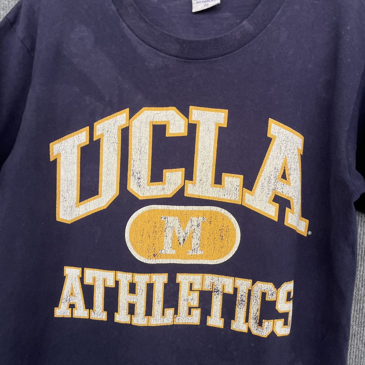 Vintage 1990s UCLA Athletics T Shirt Size US M / EU 48-50 / 2 - 2 Thumbnail