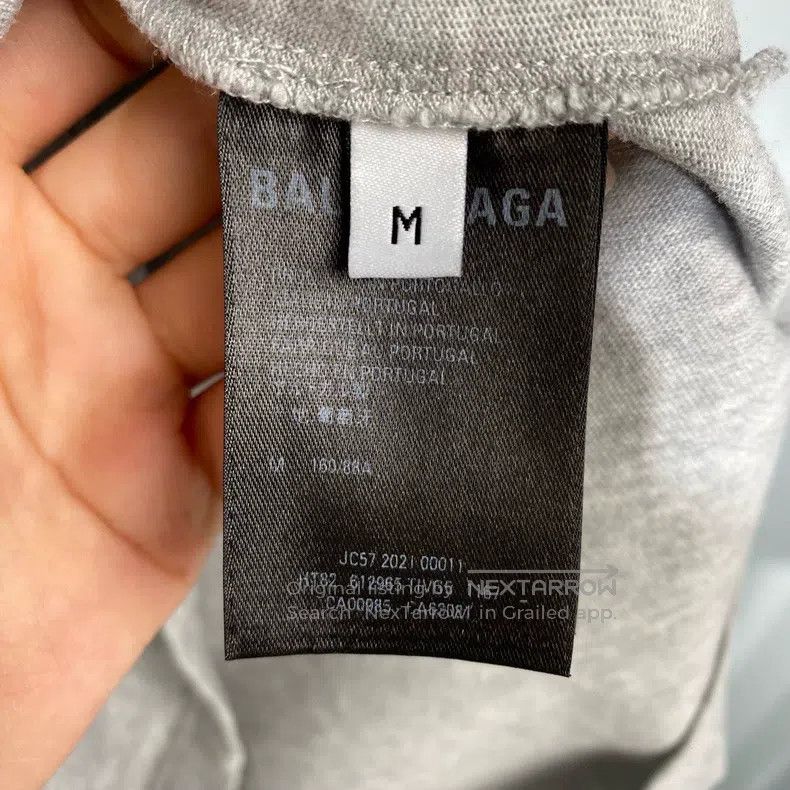 Balenciaga Balenciaga Short-sleeve T-shirt with front and back letter Size US M / EU 48-50 / 2 - 7 Thumbnail