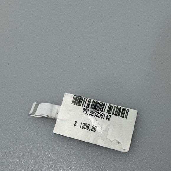 Gucci Gucci Striped White Rubber Digital Watch YA114214 Size ONE SIZE - 8 Thumbnail