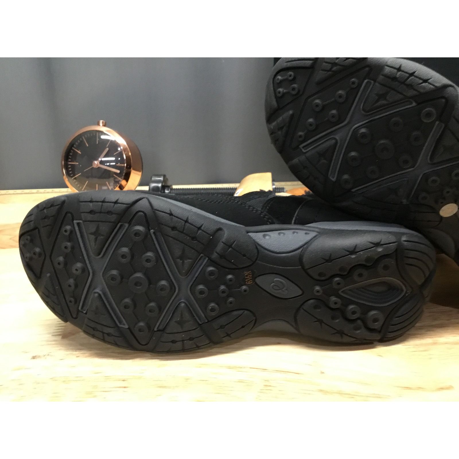Other Easy Spirit T-SHuffle Black Suede Women's 6.5 Ankle Booties Size US 6.5 / IT 36.5 - 5 Thumbnail