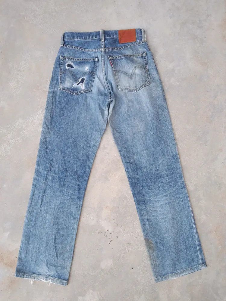 Levi's Vintage Levi's Jeans 502 Faded Blue Distressed Denim 28x30 Size US 28 / EU 44 - 2 Thumbnail