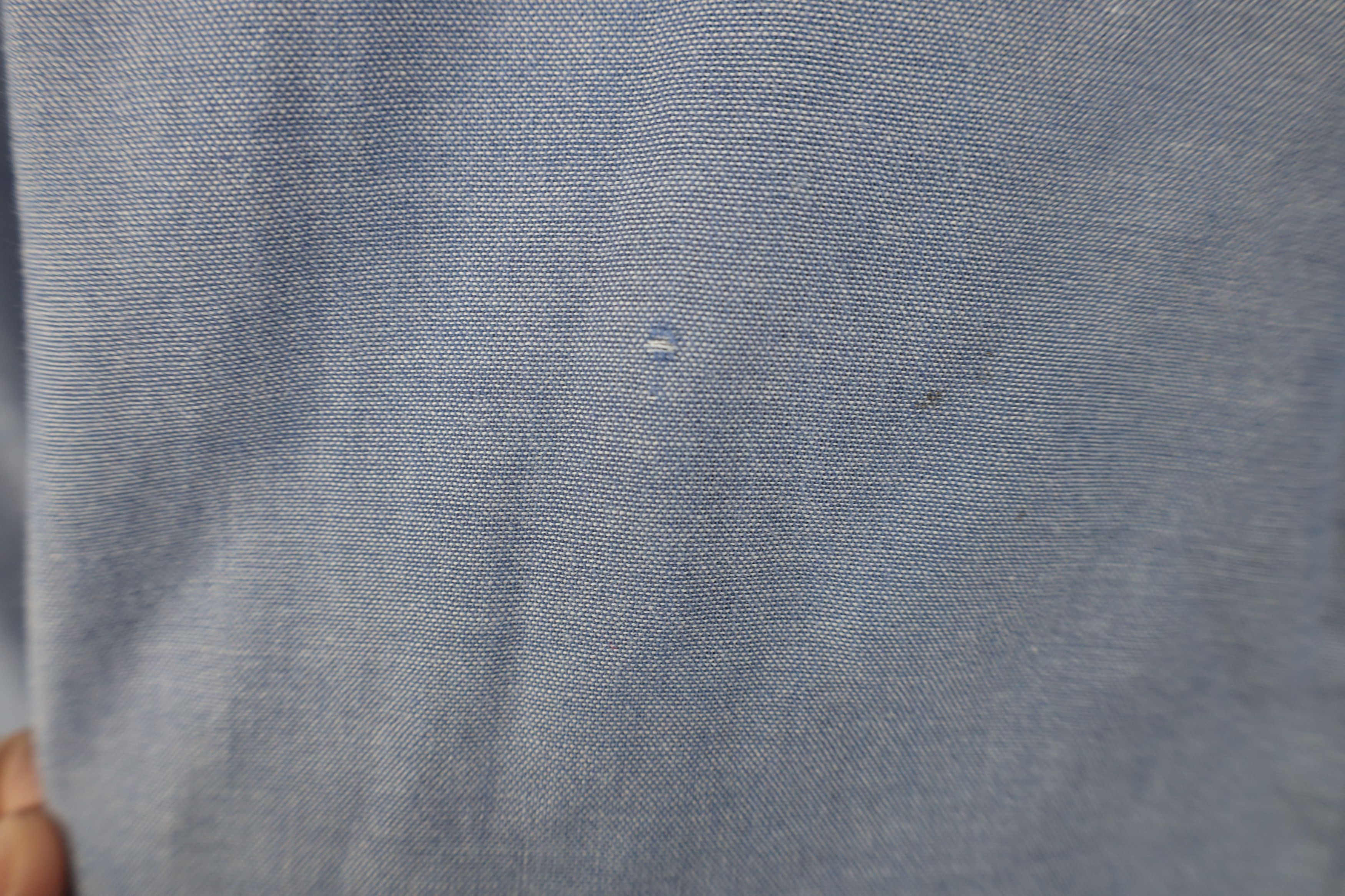 Vintage Vintage 90s Streetwear Chambray Button Shirt Workwear Blue Size US L / EU 52-54 / 3 - 6 Thumbnail