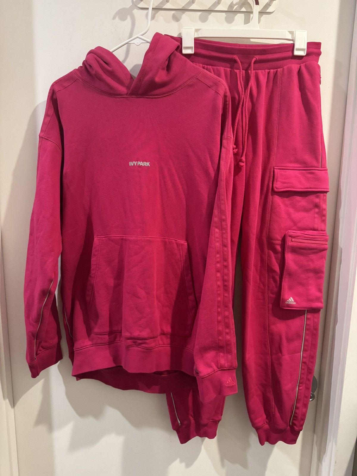 Adidas × Ivy Park ADIDAS ORIGINALS Ivy Park Hot Pink Hoodie Joggers Size Small Size S / US 4 / IT 40 - 4 Thumbnail