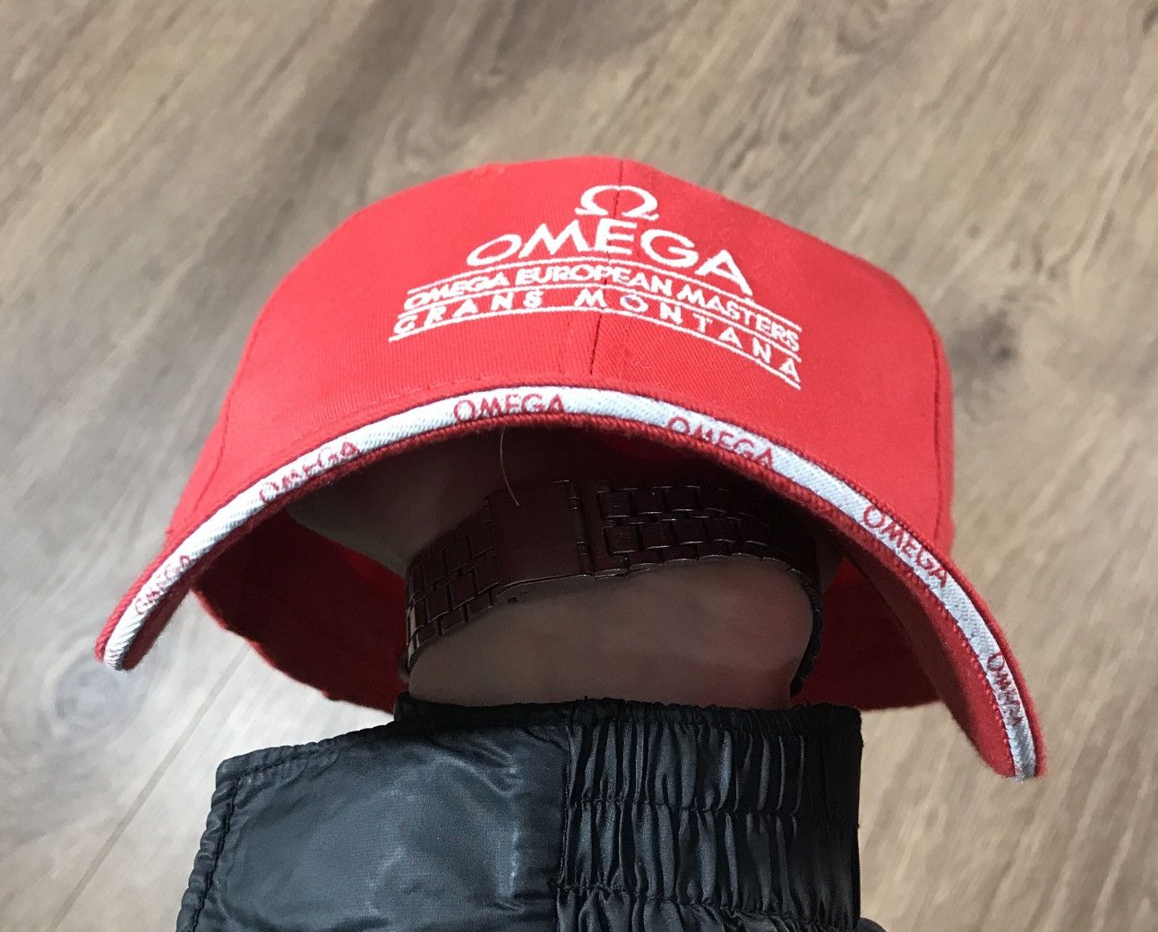 Omega × Vintage Omega Red Vintage Cap Crans Montana Size ONE SIZE - 2 Thumbnail