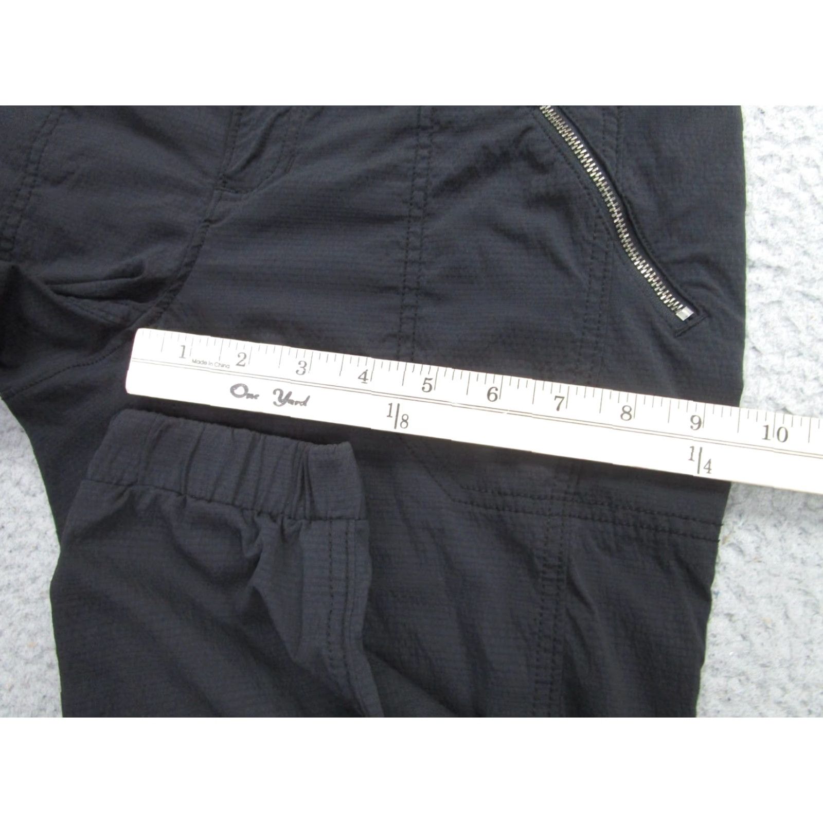 Athleta Athleta Jogger Pants Womens 10 Black Nylon Ripstop Zip Pocket Elastic Cuff Size 32" / US 10 / IT 46 - 6 Thumbnail