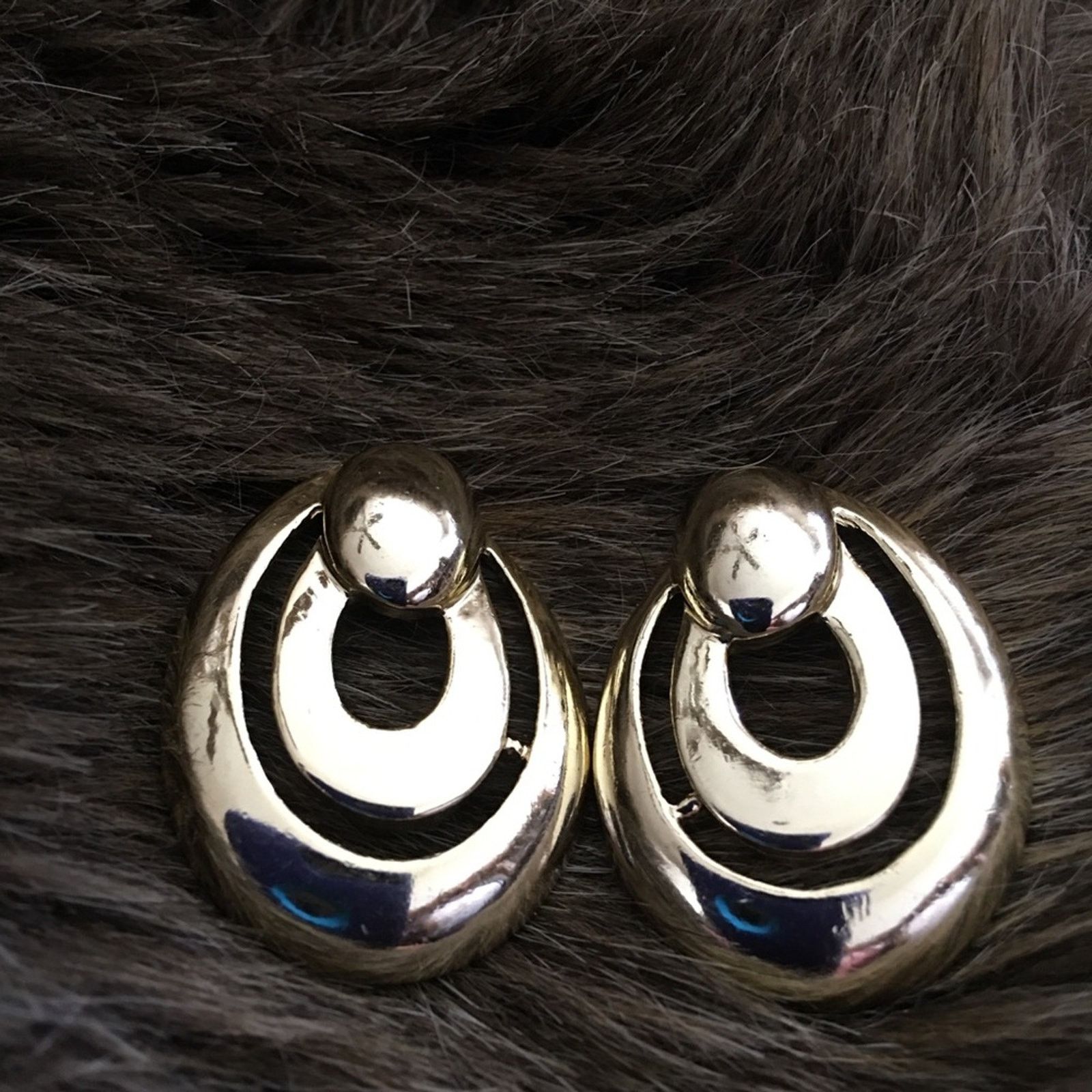 Jewelry Mirror finish gold tone pierced earrings Size ONE SIZE - 2 Thumbnail