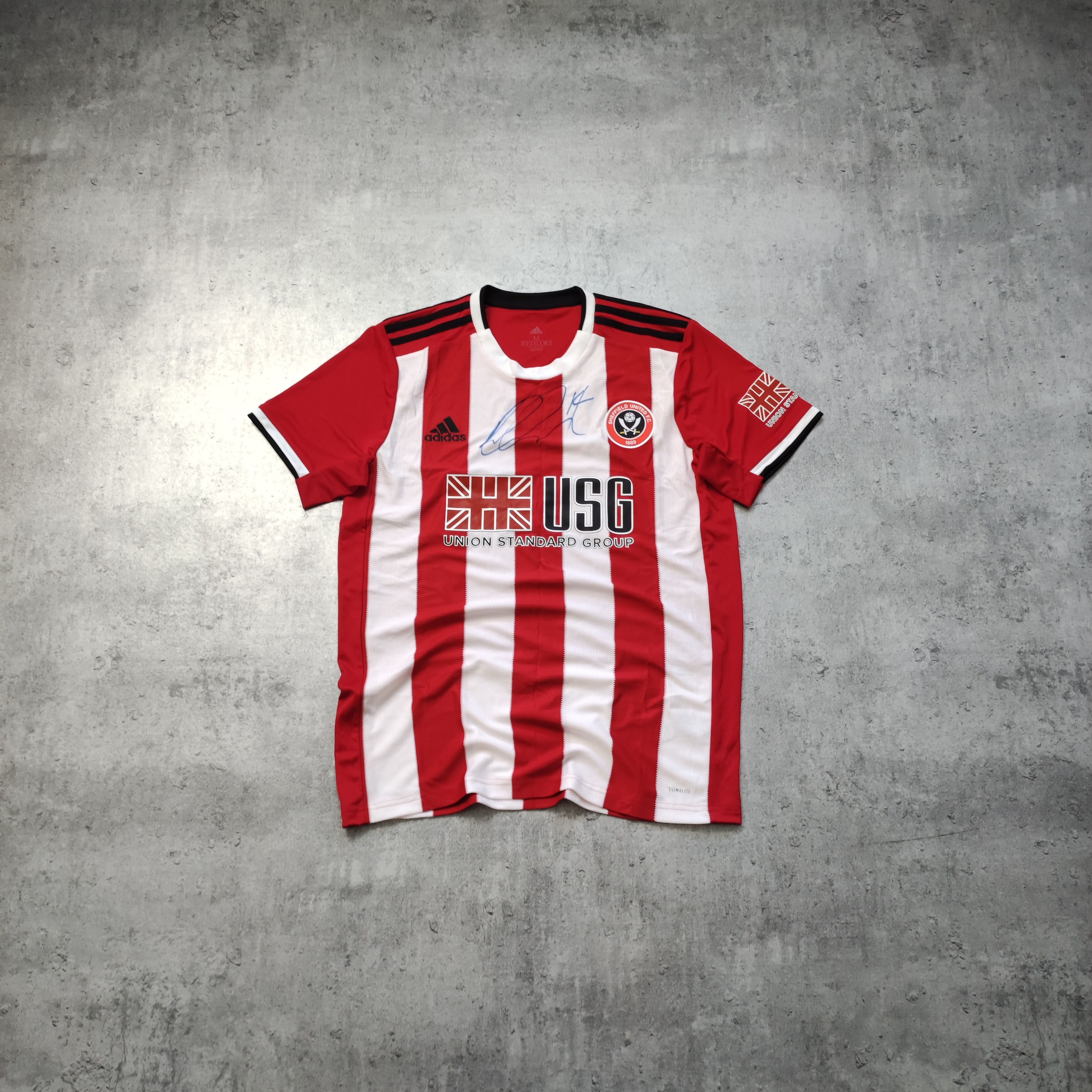 Other Sheffield United 2019/20 Football Home Signature 19 Jersey Size US M / EU 48-50 / 2 - 1 Thumbnail