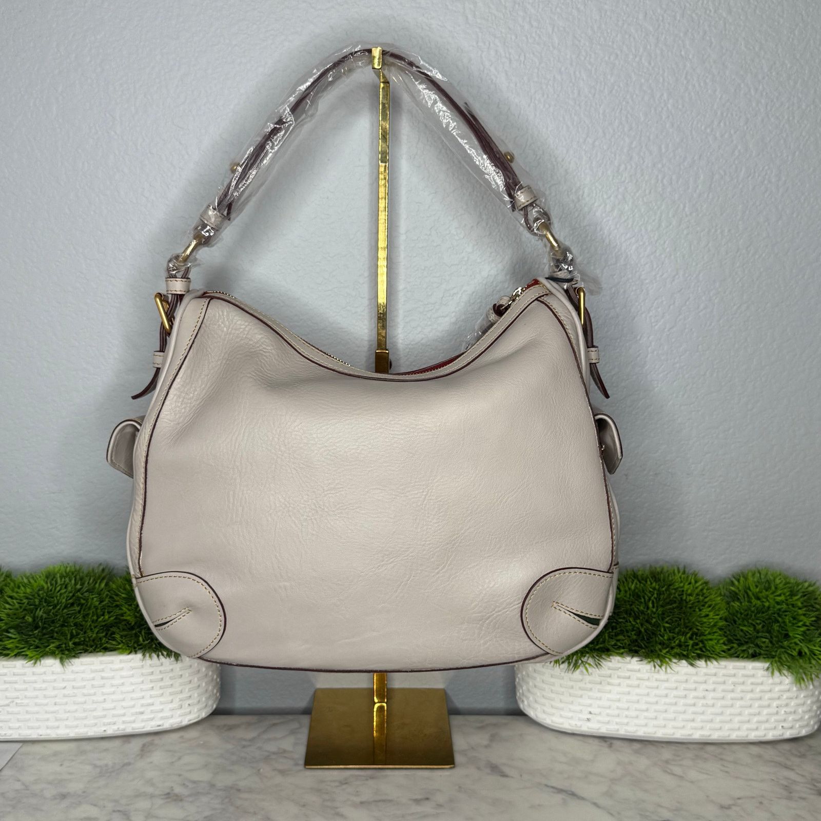 Dooney & Bourke Dooney and Bourke Florentine Side Pocket Hobo $528 Size ONE SIZE - 7 Thumbnail