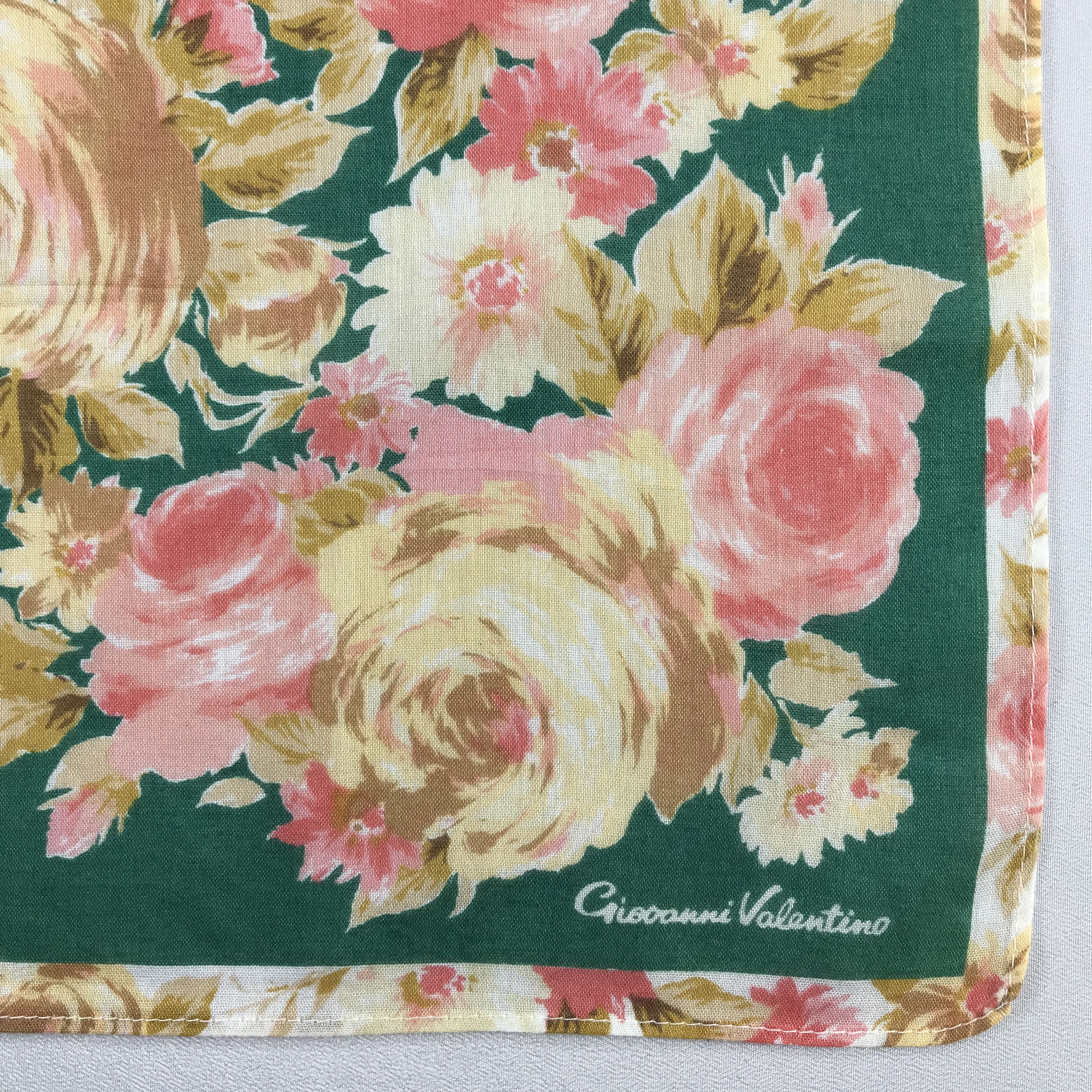 Giovanni Valentino Giovanni Valentino Handkerchief / Bandana / Neckerchief C758 Size ONE SIZE - 5 Thumbnail