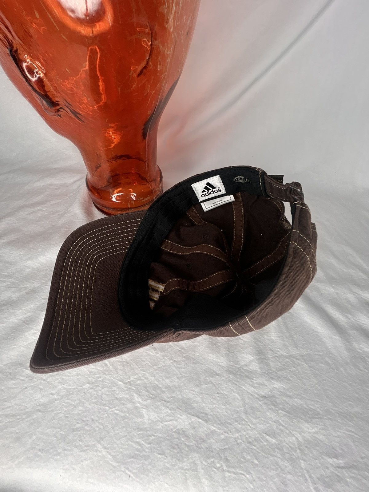 Adidas Vtg Y2K Adidas Brown Embroidered Logo Strapback Dad Hat Size ONE SIZE - 5 Thumbnail