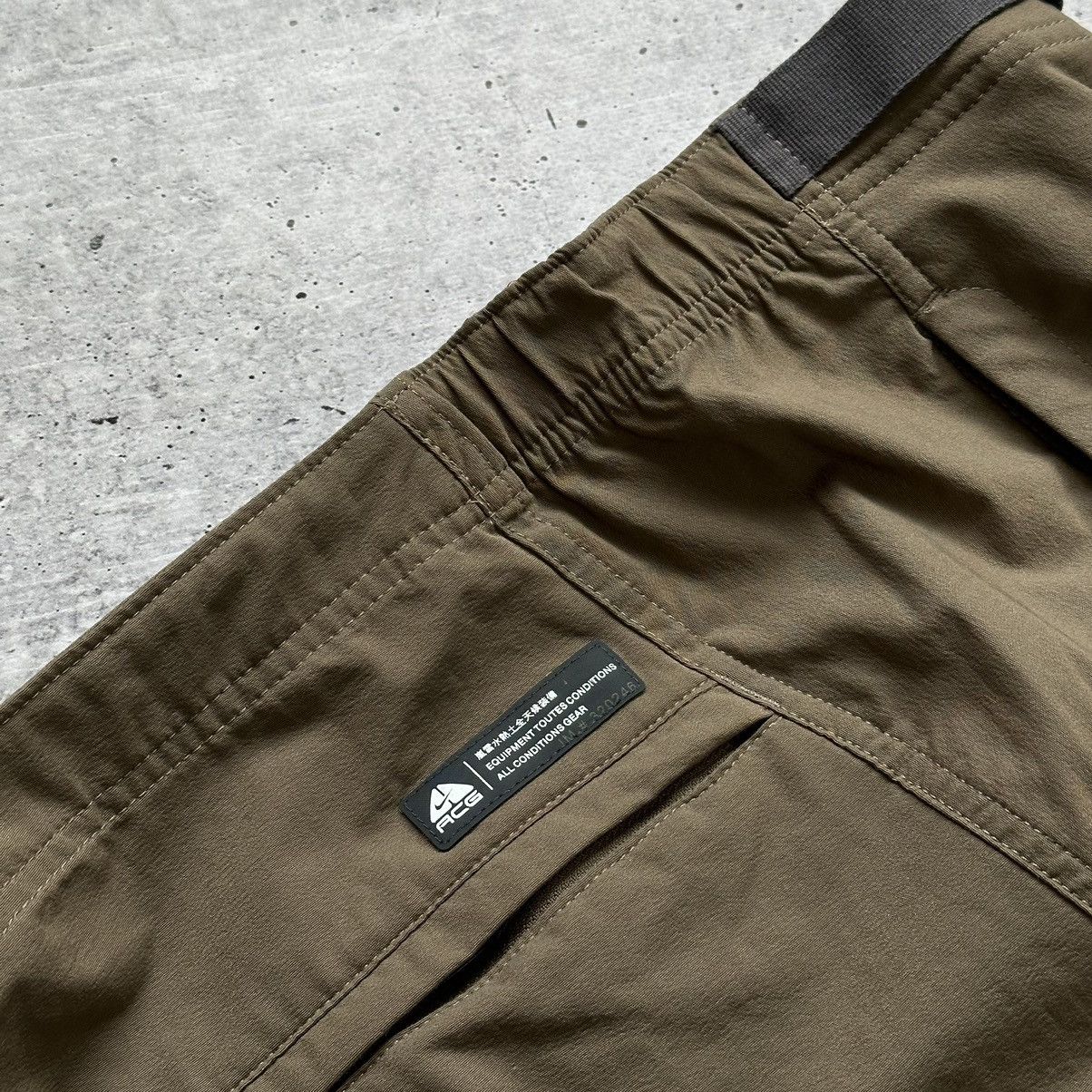 Vintage Mens Nike ACG Cargo Dri-Fit Pants Velvet Brown Size M Size US 32 / EU 48 - 14 Thumbnail