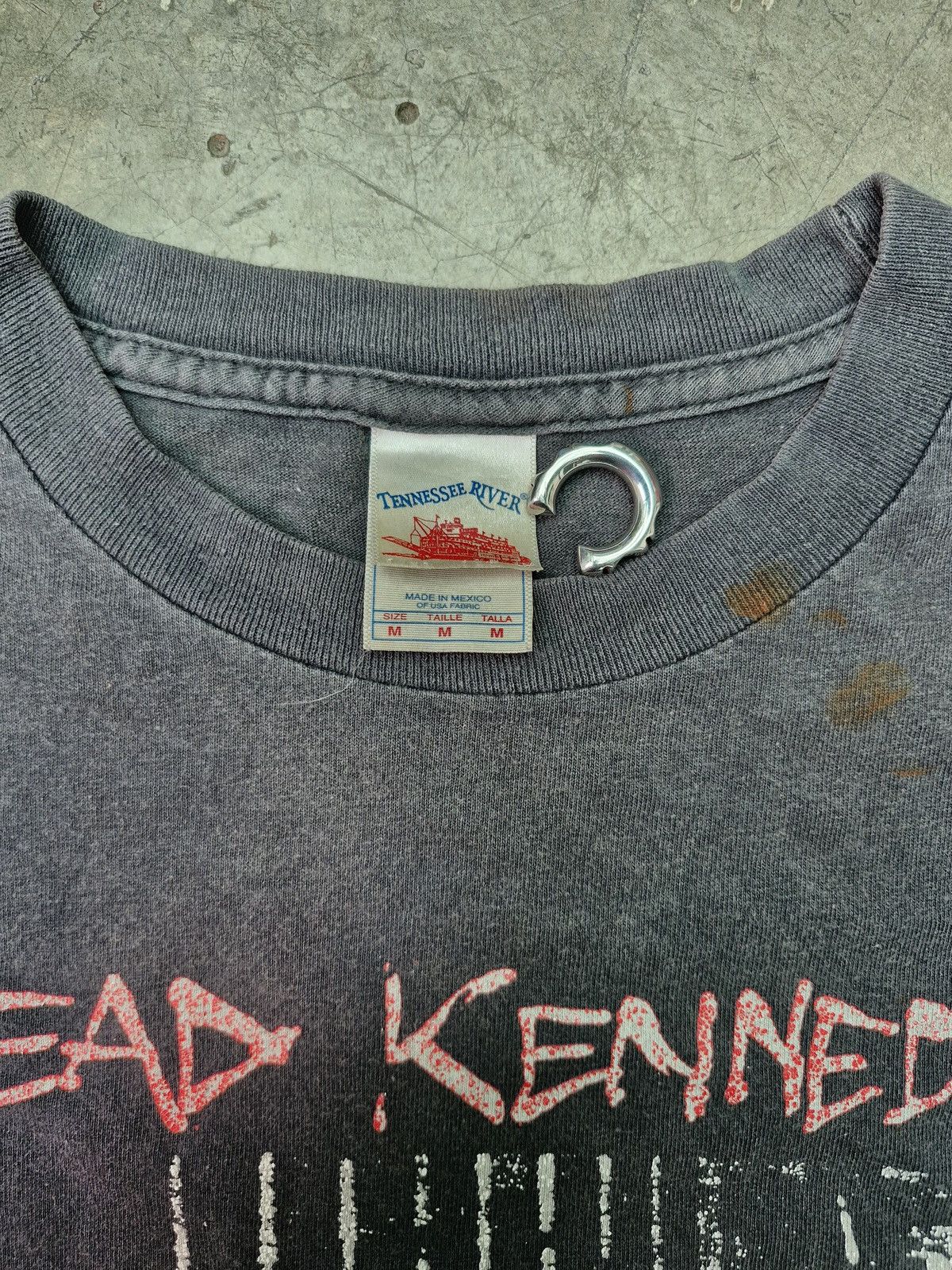 Dead Kennedys Vintage 2000s Dead Kennedys Police Truck Faded Tee Size US M / EU 48-50 / 2 - 4 Thumbnail