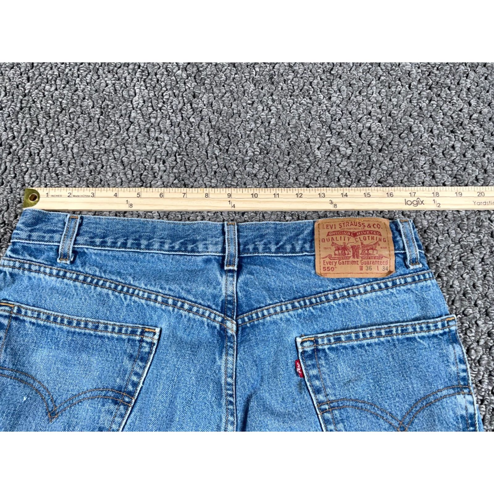 Levi's VINTAGE Levi's 550 Jeans Men’s 550 Relaxed Fit Denim 34 x 33 Blue 90s Grunge Retro Style Mens Size US 36 / EU 52 - 5 Thumbnail