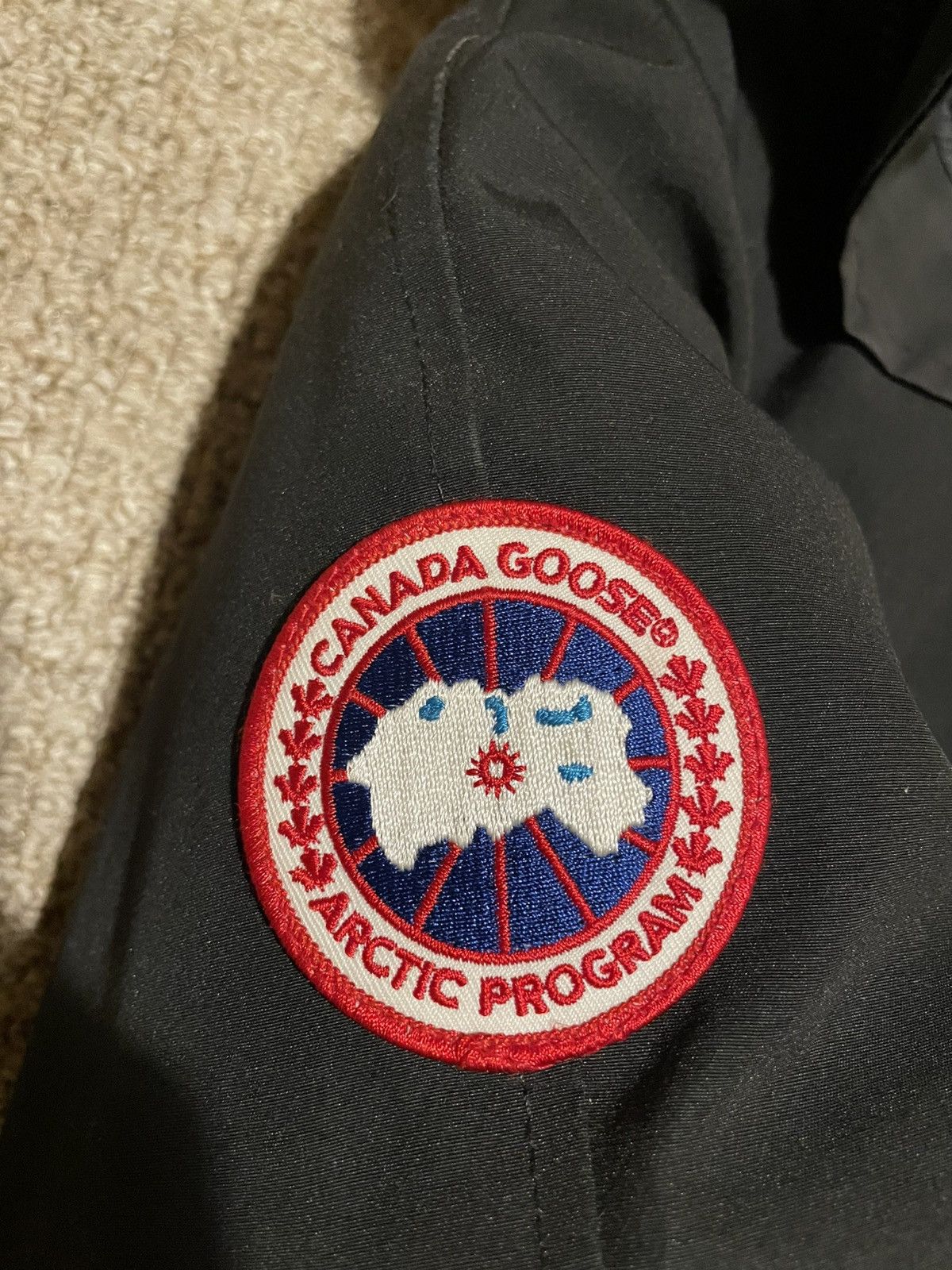 Canada Goose Canada Goose Chilliwack Bomber RRP £1375 Size US S / EU 44-46 / 1 - 5 Thumbnail