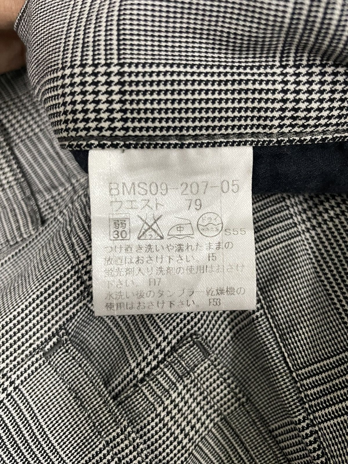 Burberry Vintage Burberry Black Label Plaid Pants Size US 32 / EU 48 - 10 Thumbnail