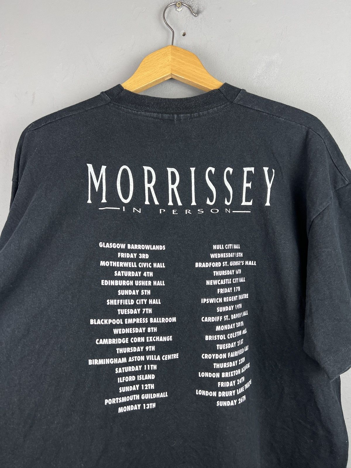 Morrissey 💥RARE💥 Morrissey in Person Tour T-shirt The Smith Boxers 90s Size US XL / EU 56 / 4 - 10 Thumbnail