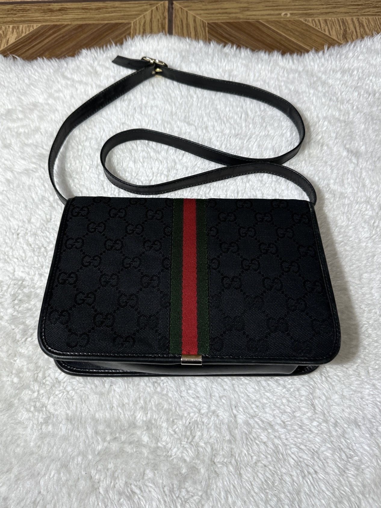 Gucci Gucci Monogram Shoulder Bag GG Canvas Vintage Web Italy rare Size ONE SIZE - 5 Thumbnail