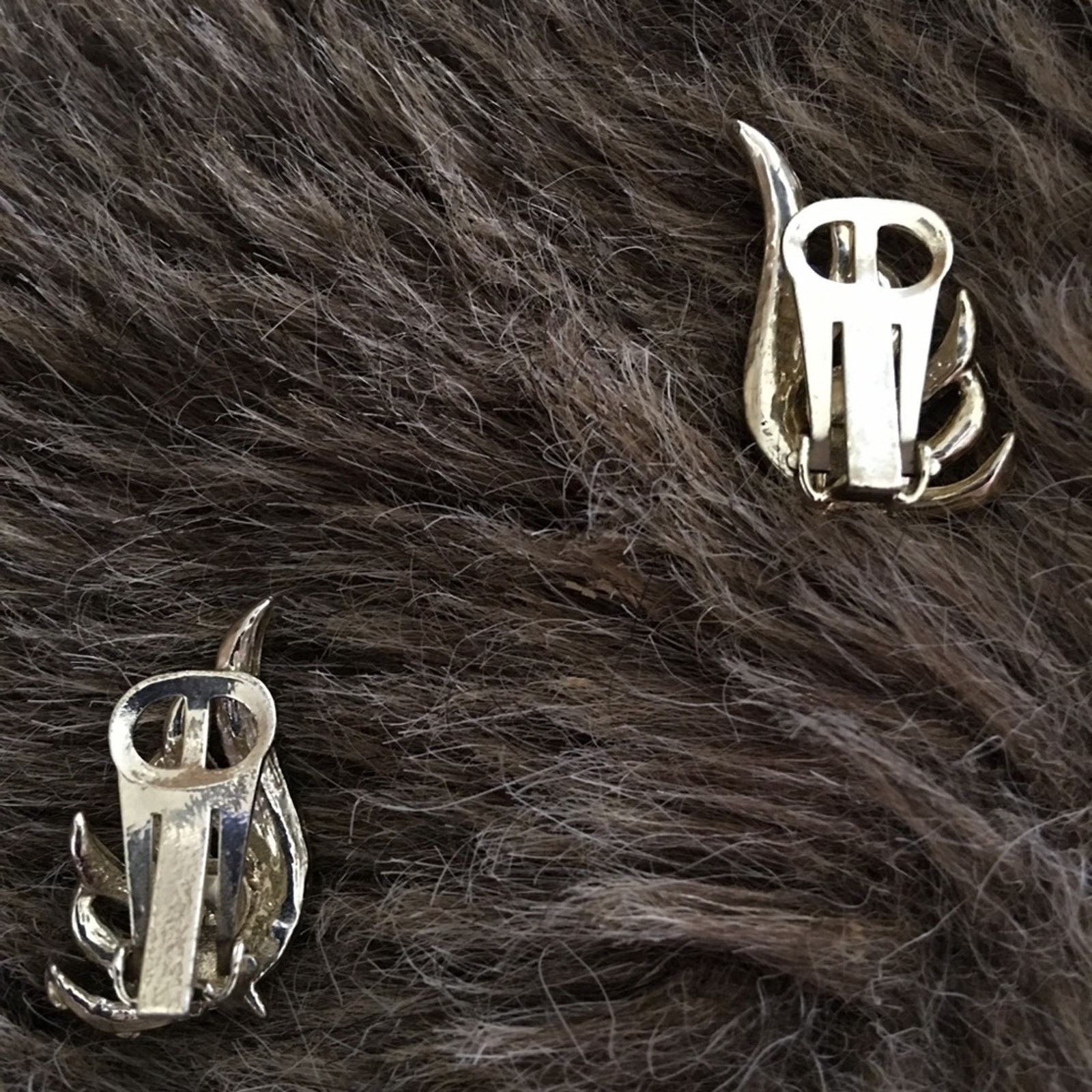 Vintage Vintage 60s Coro textured gold tone jewelry set Size ONE SIZE - 3 Thumbnail