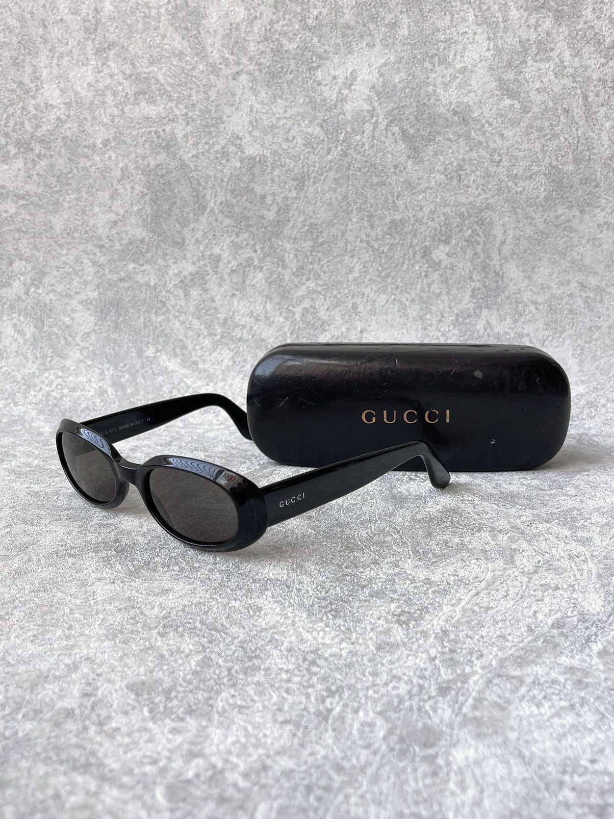 Gucci 90s Vintage Gucci GG 2419/S Oval Sunglasses y2k cyber italy