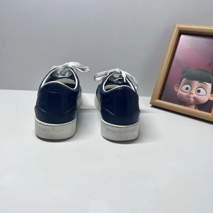 Louis Vuitton Louis Vuitton Blue Leather Casual Sneakers for Women -2508 Size US 5 / IT 35 - 4 Thumbnail