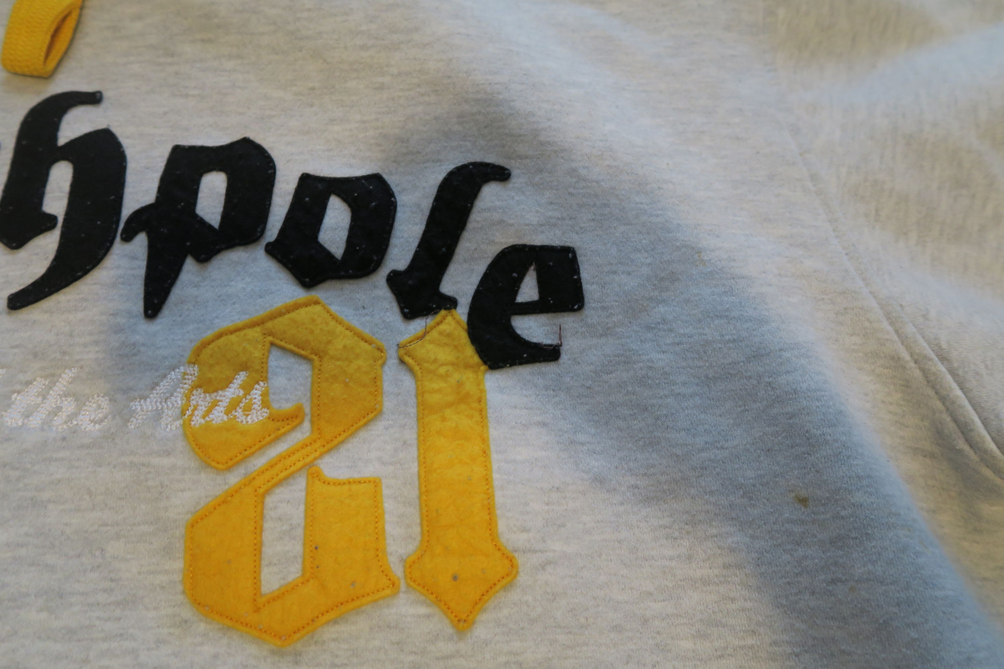 Southpole × Vintage VTG Y2K South Pole Defender Arts Old English Hoodie (Read) Size US XL / EU 56 / 4 - 3 Thumbnail