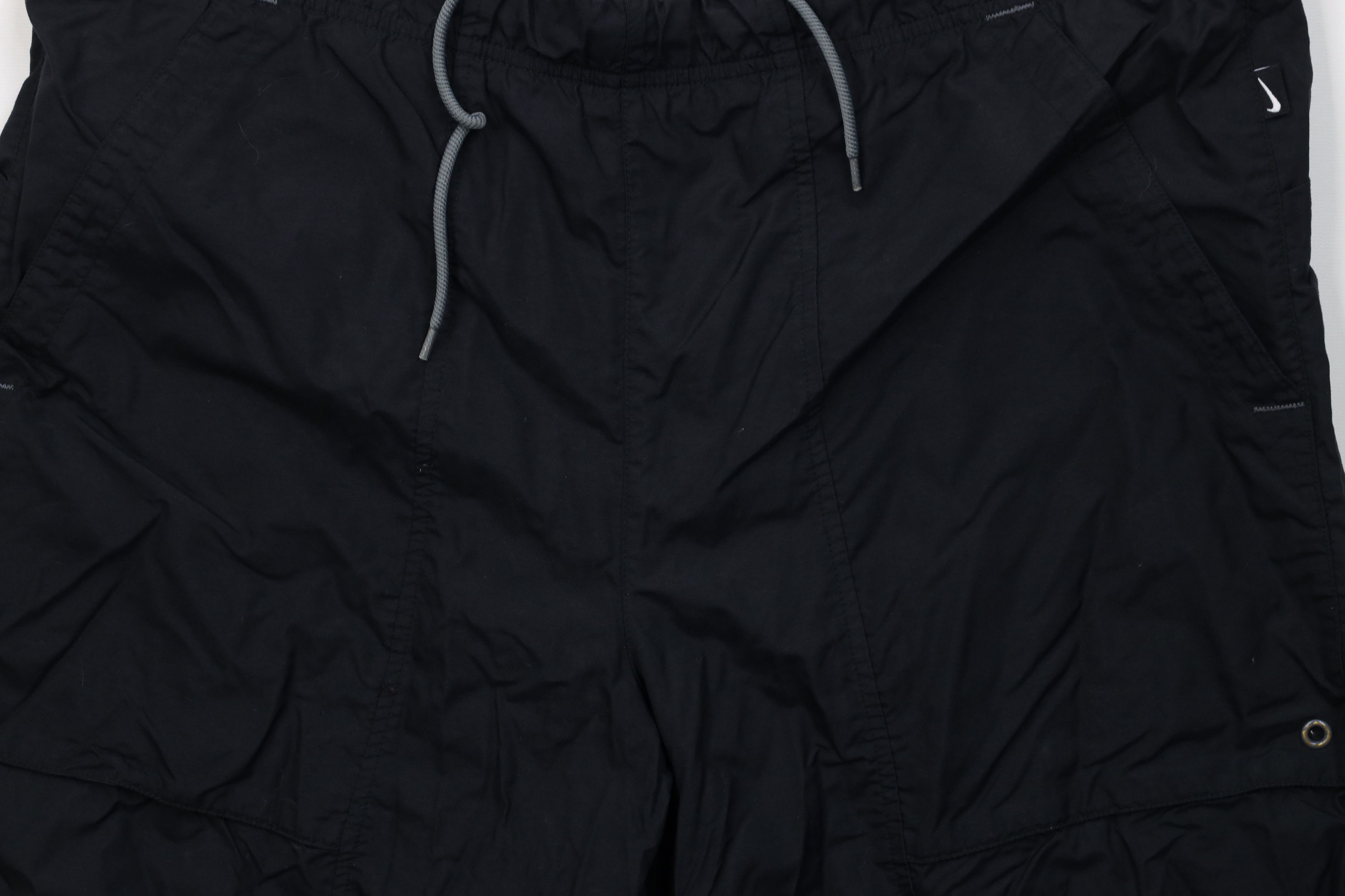 Nike Vintage Nike Scott Mini Swoosh Lined Big Pocket Shorts Black Size US 36 / EU 52 - 3 Thumbnail