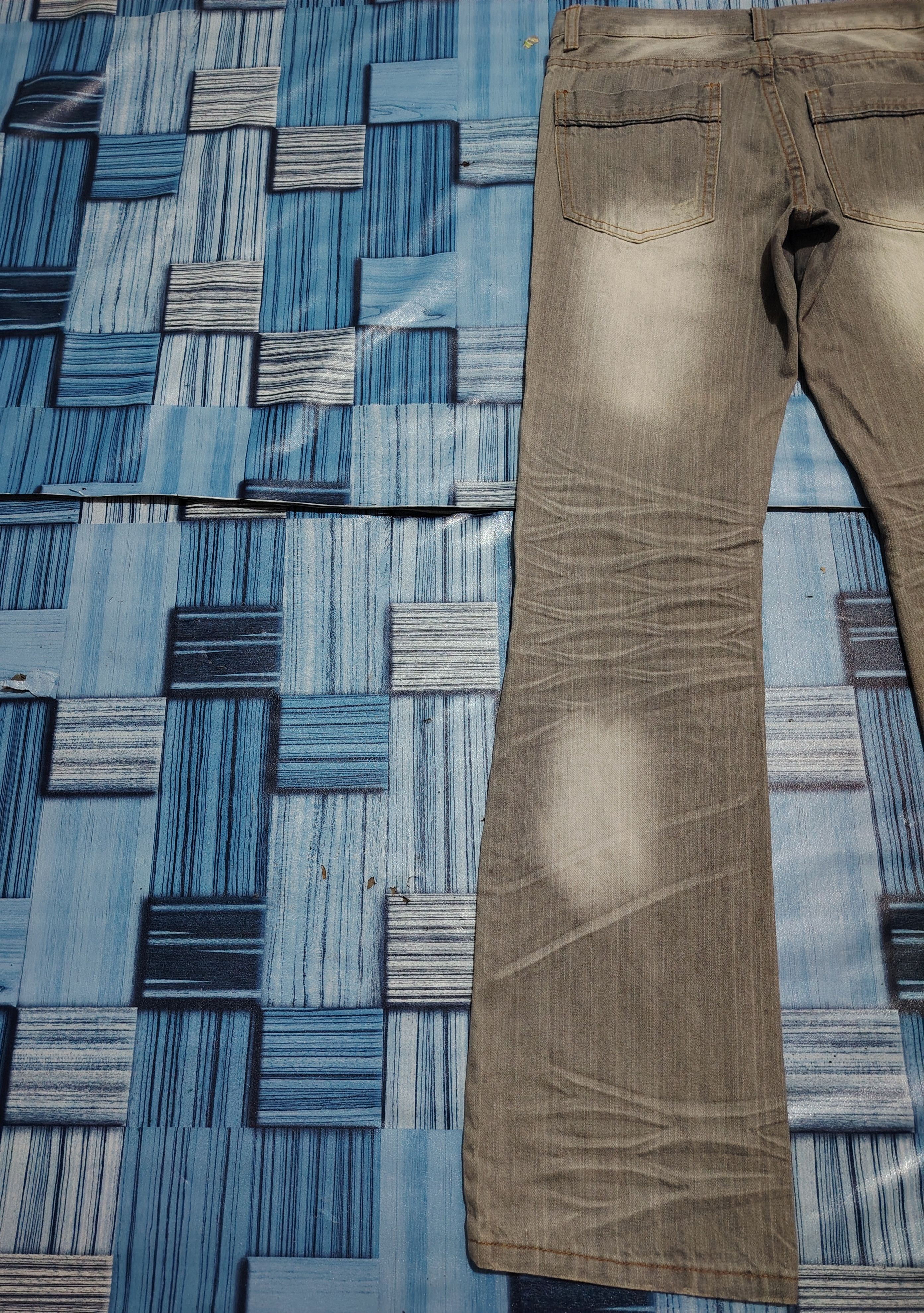 Japanese Brand 💥Insane💥 Japan Indecent Flared Jeans Size US 31 - 14 Thumbnail