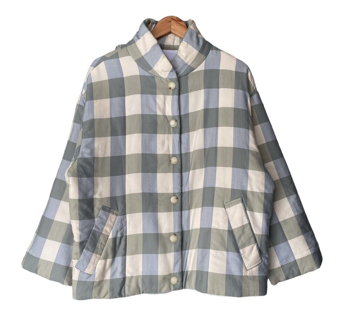Dior Christion Dior Sports Quilted Button Jacket (M) Size M / US 6-8 / IT 42-44 - 1 Thumbnail