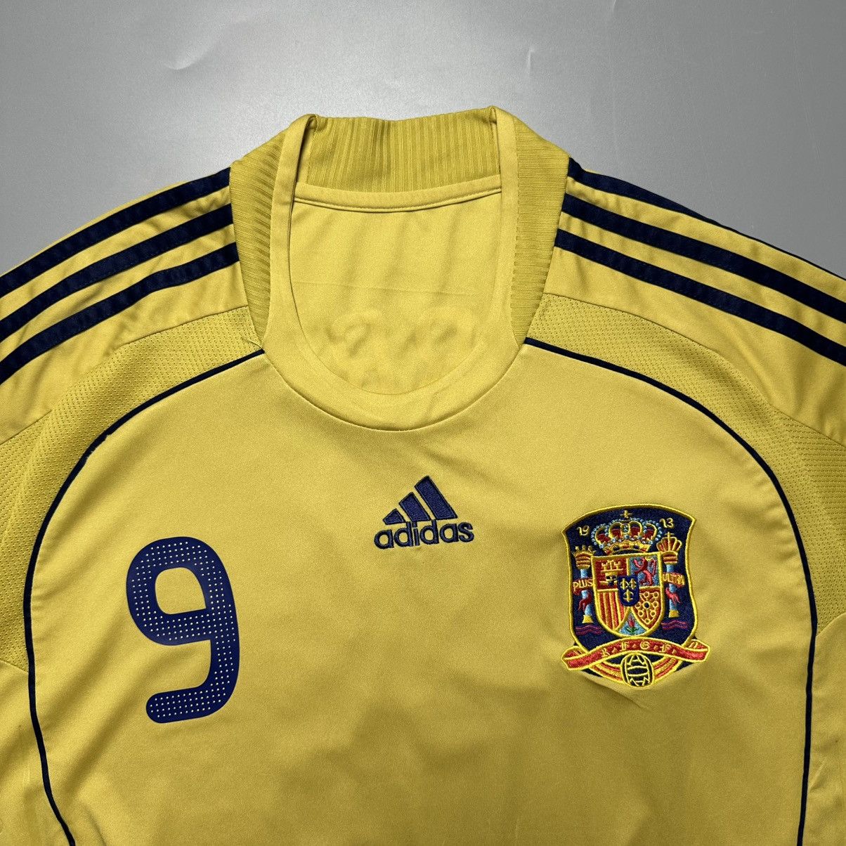 Adidas SPAIN ADIDAS 2008 EURO FOOTBALL AWAY JERSEY #9 TORRES Size US XL / EU 56 / 4 - 4 Thumbnail