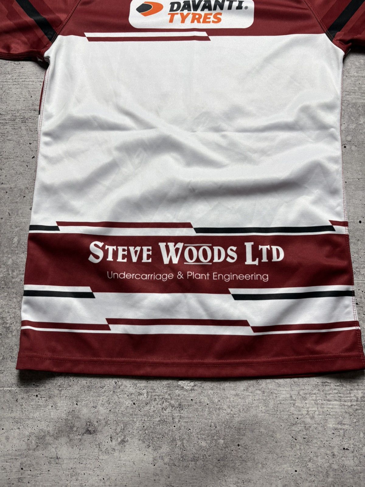 Kappa Squad Signed Wigan Warriors 2025 Home Shirt Size US S / EU 44-46 / 1 - 7 Thumbnail